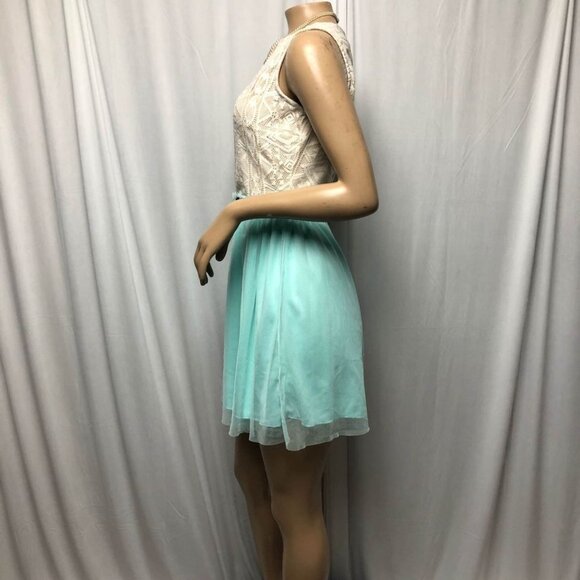 Speechless Dress Size 7 Cream Lace Top Mint Green Mesh Lined Short Skirt - Picture 3 of 9